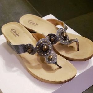 Clark's bendables sandals